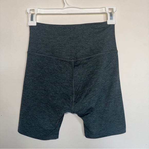 NWOT Girlfriend Collective Biker Shorts Small - Picture 2 of 3